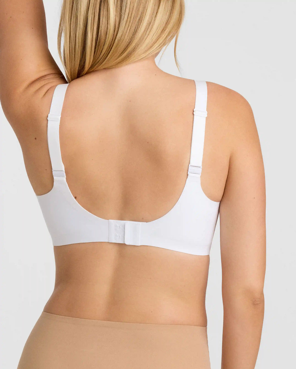 SoftForm V-Neck Bra